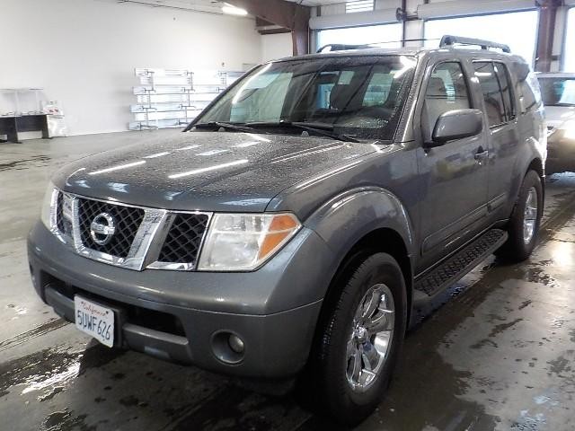 BUY NISSAN PATHFINDER 2006 SE 4WD, WSM Auctions