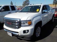 BUY GMC CANYON 2017 4WD CREW CAB 128.3