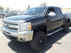 BUY CHEVROLET SILVERADO 1500 2012 4WD CREW CAB 143.5