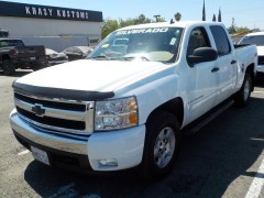 BUY CHEVROLET SILVERADO 1500 2007 4WD CREW CAB 143.5